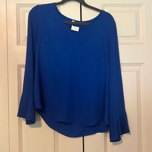 white house black market blouse size 6 in royal blue